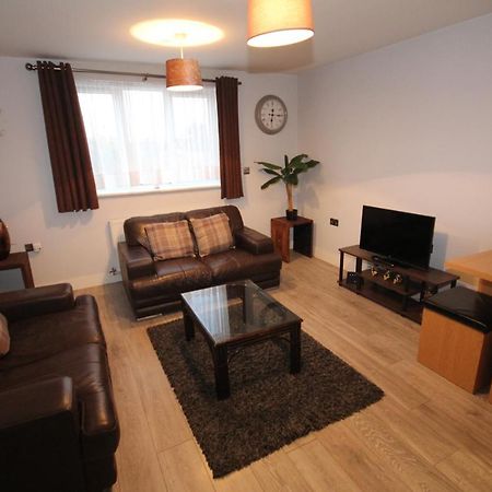 Holden Court Apartments - Apt 3 West Drayton  Esterno foto