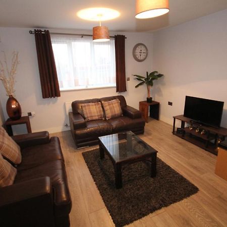 Holden Court Apartments - Apt 3 West Drayton  Esterno foto