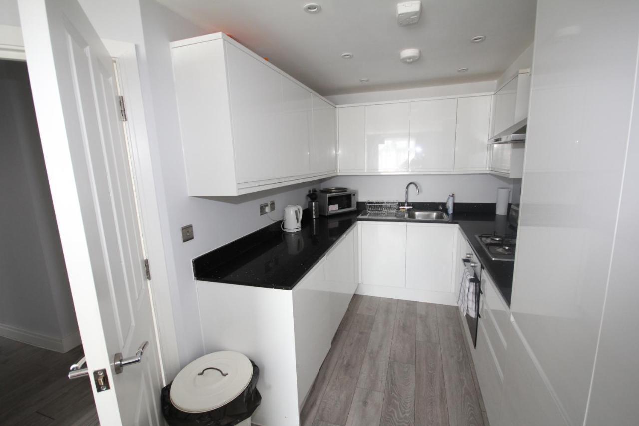 Holden Court Apartments - Apt 3 West Drayton  Esterno foto