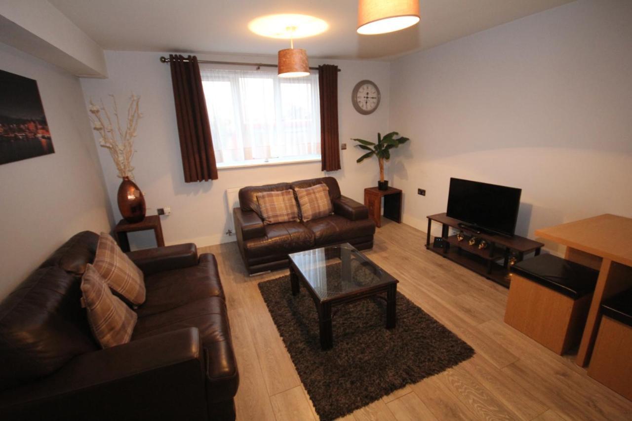 Holden Court Apartments - Apt 3 West Drayton  Esterno foto