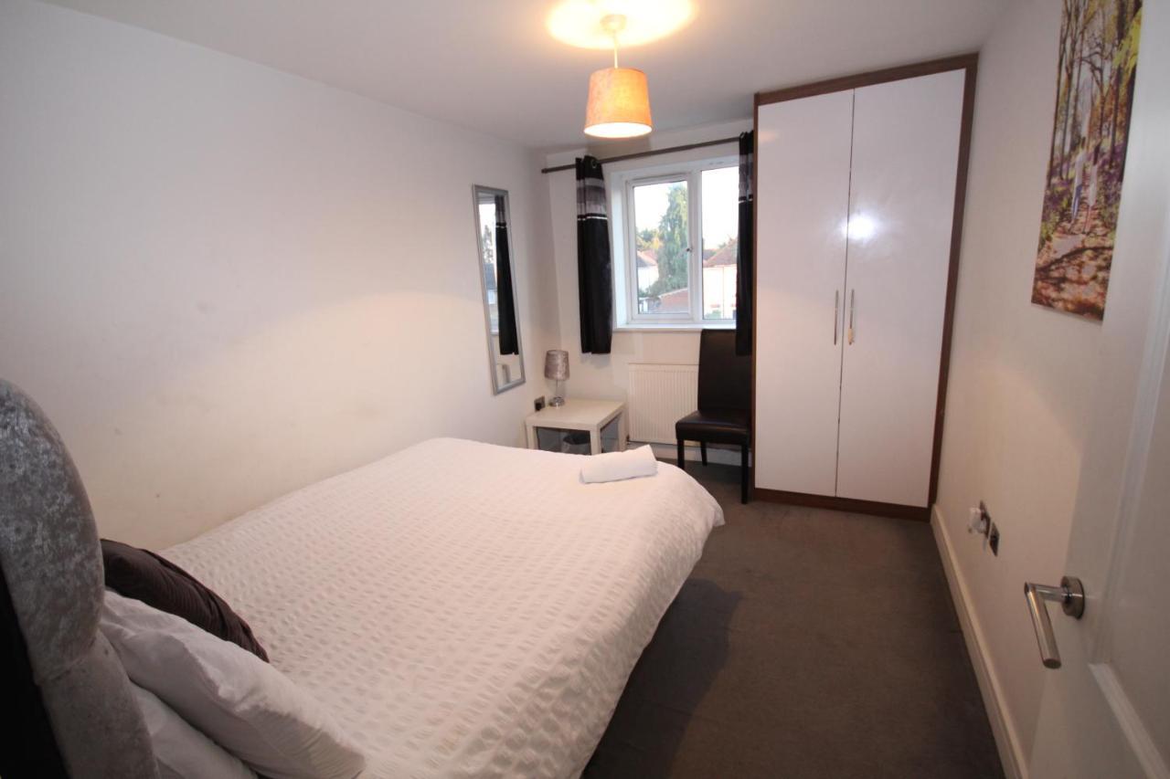 Holden Court Apartments - Apt 3 West Drayton  Esterno foto