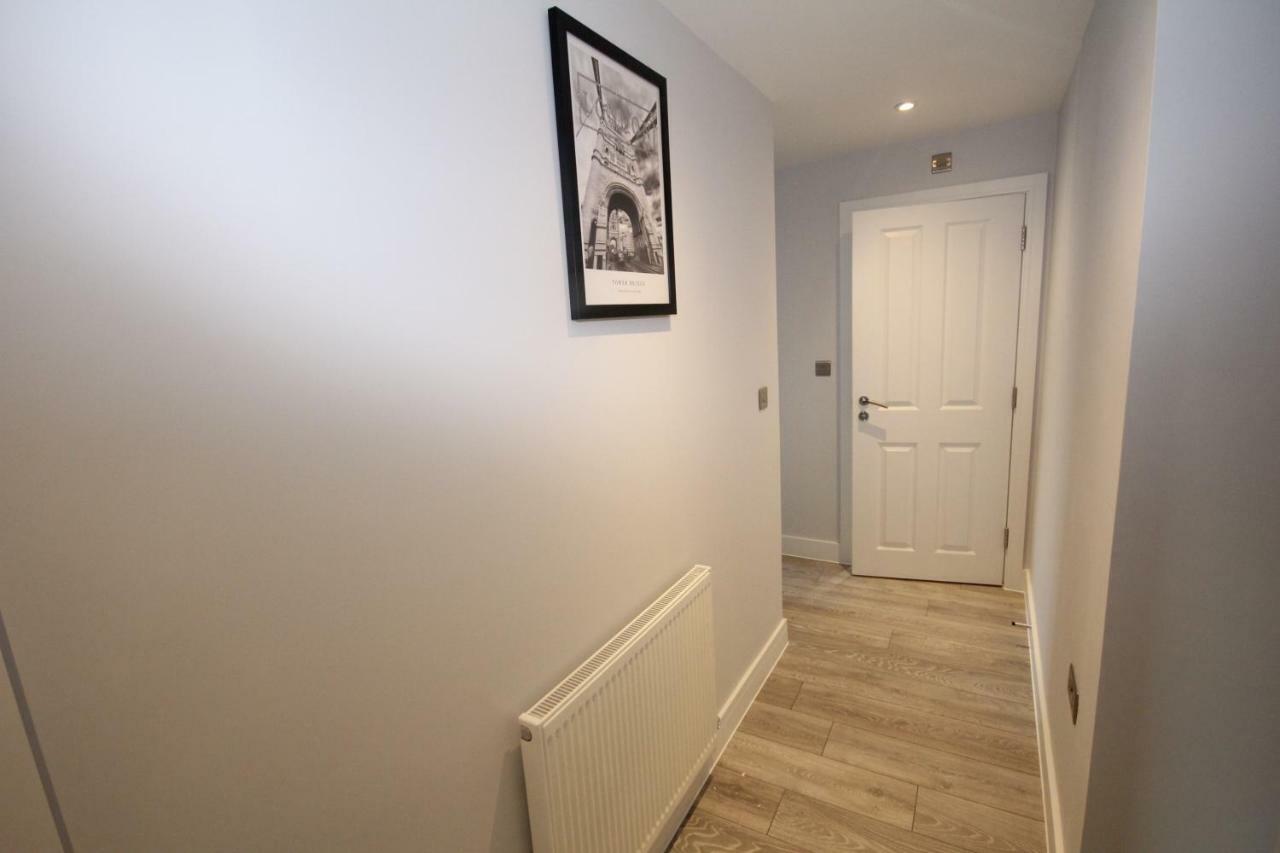 Holden Court Apartments - Apt 3 West Drayton  Esterno foto